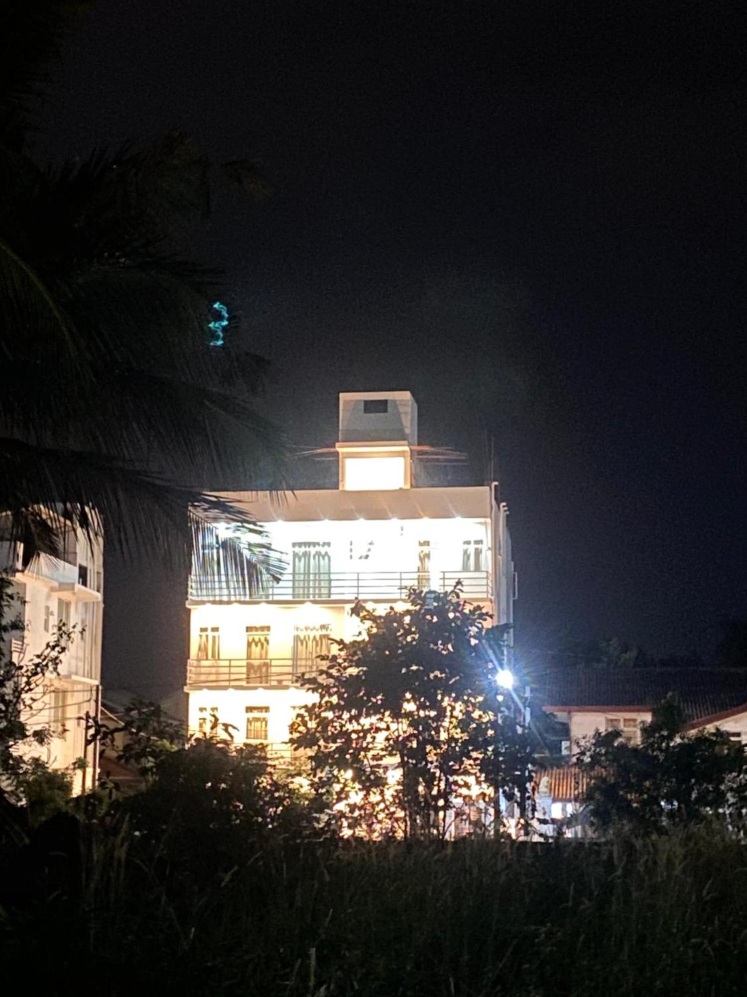 Apartment Near Colombo Airport カトゥナカヤ エクステリア 写真